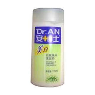 安安 安博士美白白肤焕采洗面奶